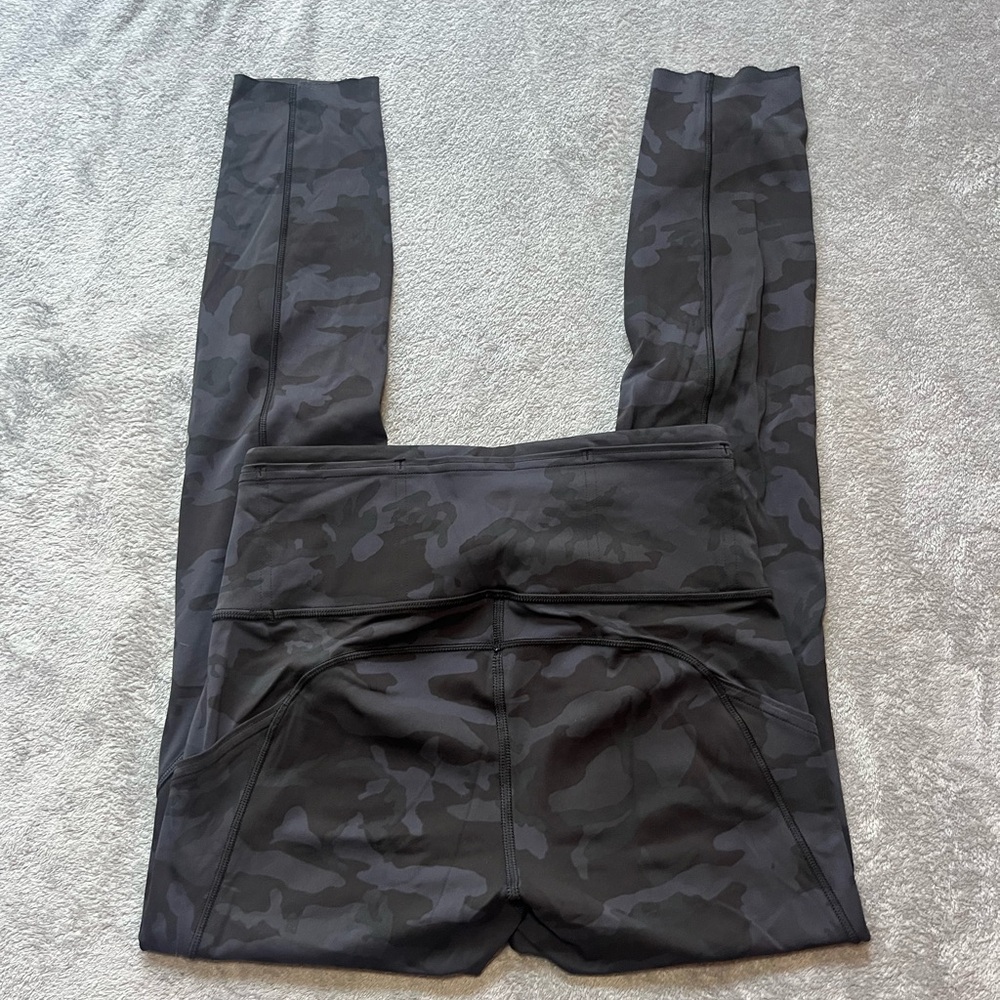 Black camo lululemon leggings